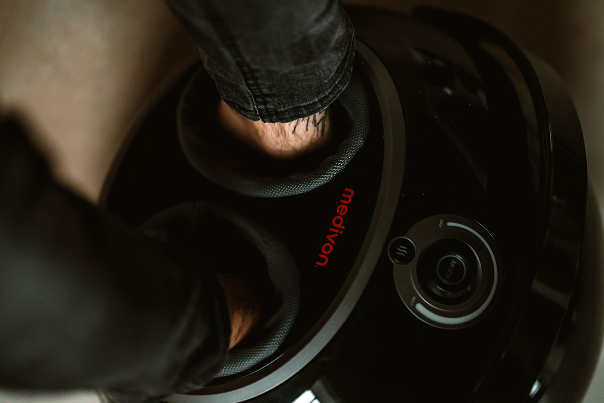 MEDIVON Pure Complete Pro Fußmassagegerät